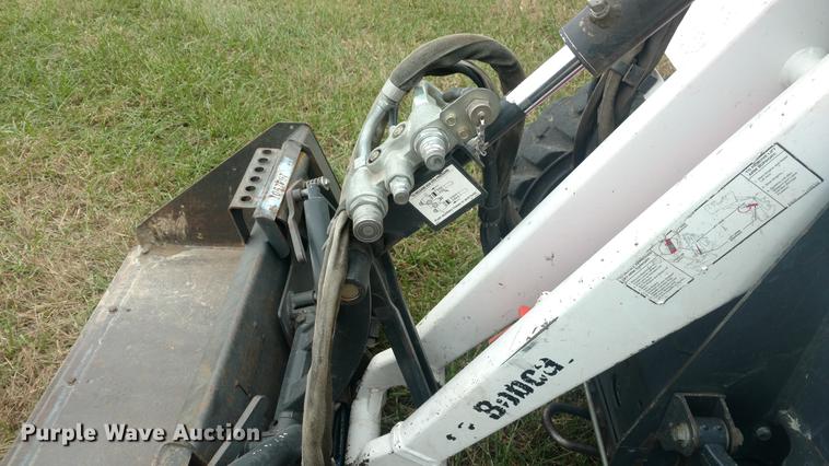 image for item DF9754 2013 Bobcat Toolcat 5600 utility work machine
