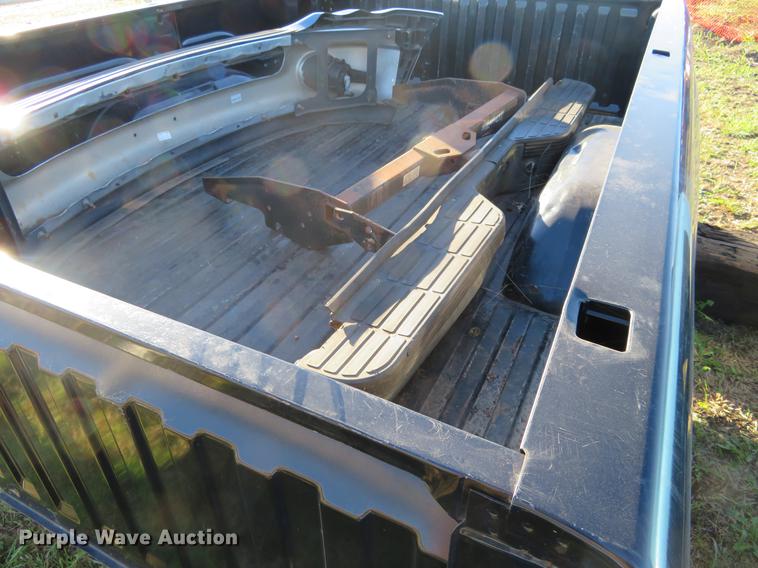 image for item DF9795 2003 Dodge Ram pickup truck bed