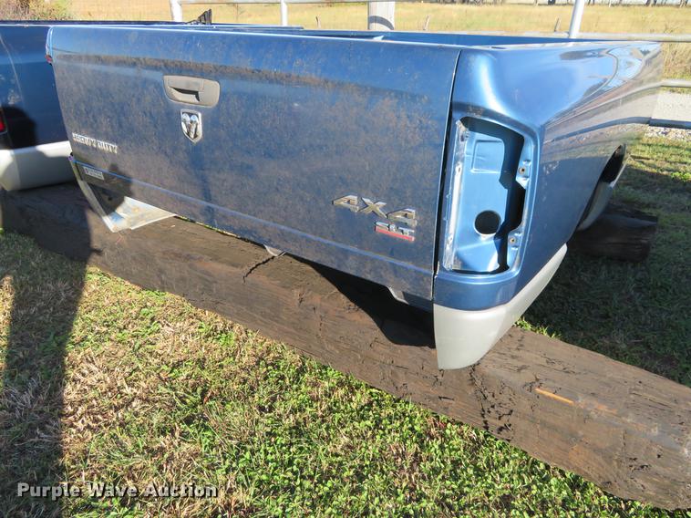 image for item DF9797 2006 Dodge Ram pickup truck bed