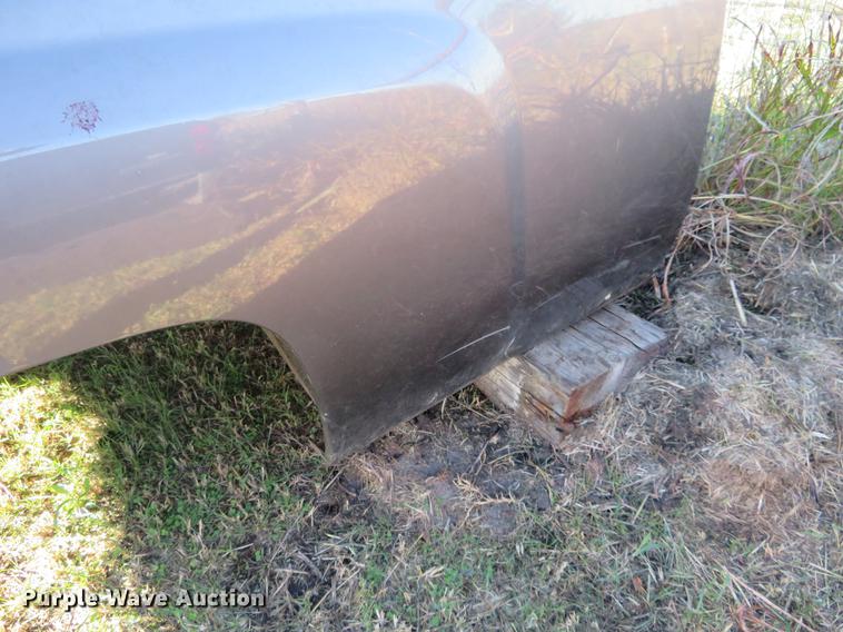 image for item DF9799 2008 Chevrolet pickup truck bed