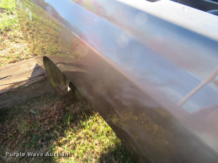 image for item DF9800 2008 Chevrolet pickup truck bed