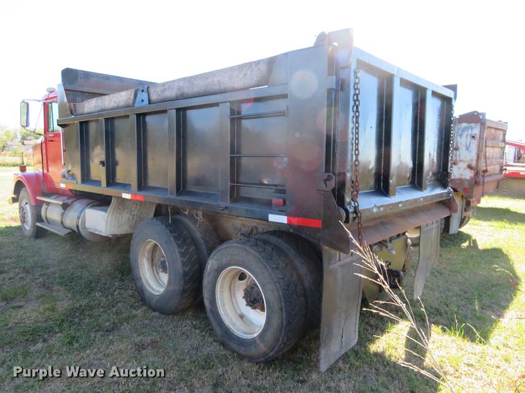 image for item DF9804 1990 International F9370 dump truck