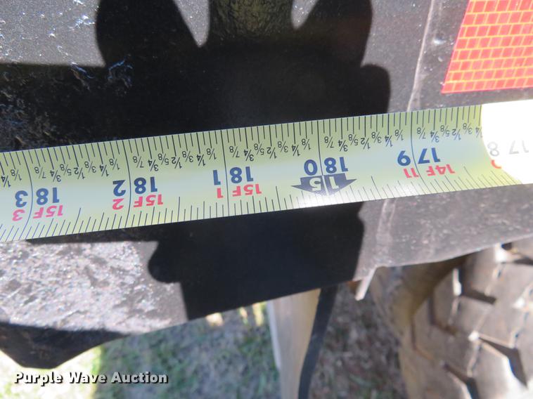 image for item DF9804 1990 International F9370 dump truck