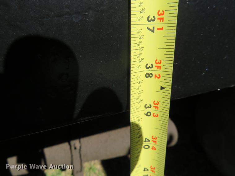 image for item DF9804 1990 International F9370 dump truck