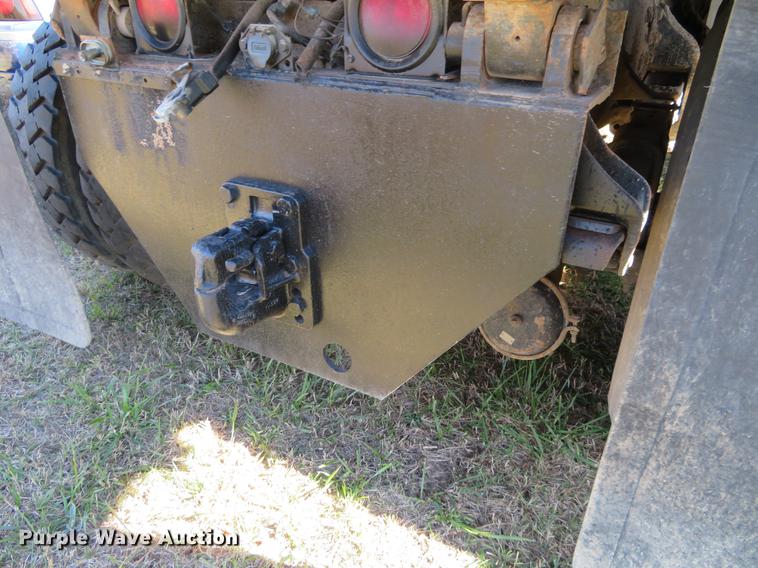 image for item DF9804 1990 International F9370 dump truck