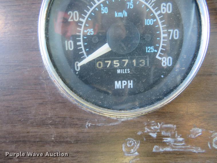 image for item DF9805 1981 Peterbilt 359 dump truck