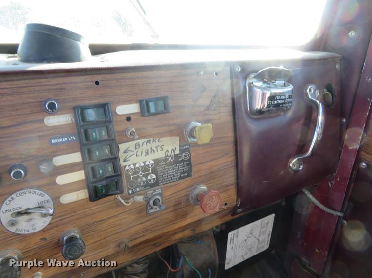 image for item DF9808 1985 Marmon semi truck