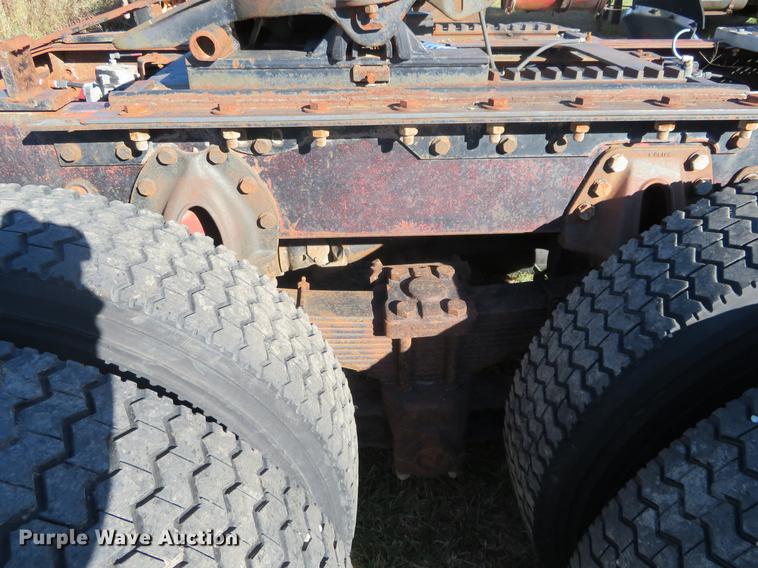 image for item DF9808 1985 Marmon semi truck