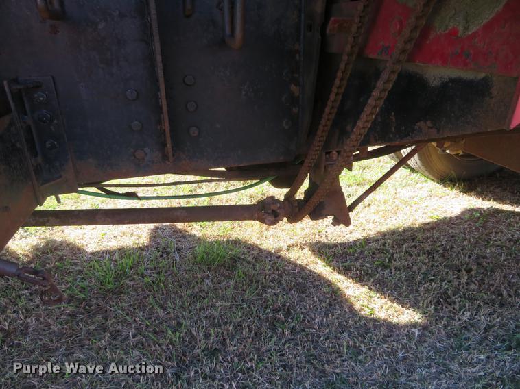 image for item DF9811 1976 International Paystar 5000 oilfield rig up tandem truck