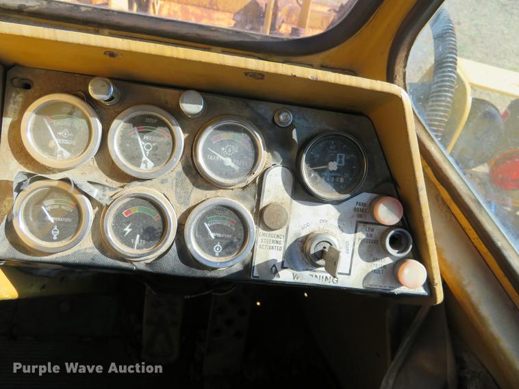 image for item DF9821 Fiat-Allis FR11 wheel loader