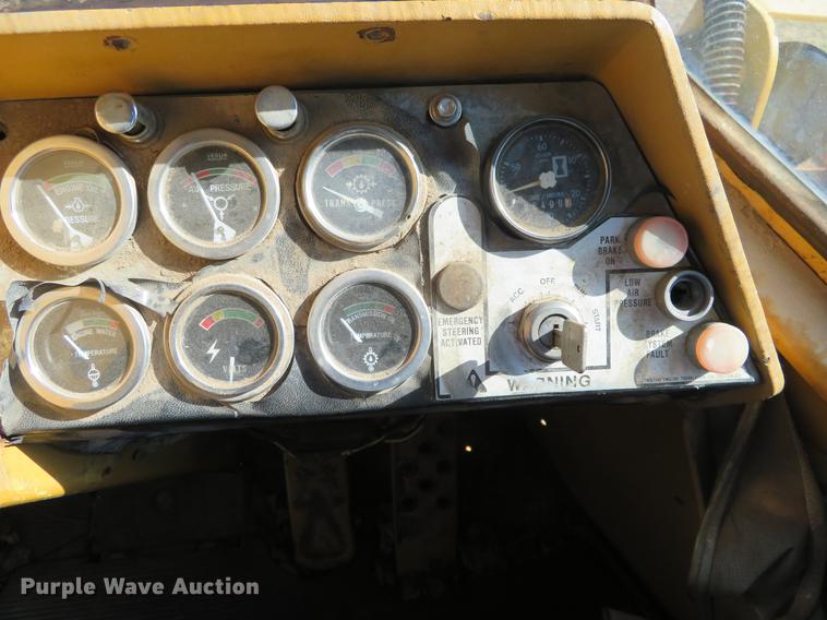 image for item DF9821 Fiat-Allis FR11 wheel loader