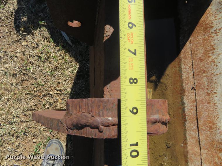 image for item DF9827 (2) steel backhoe buckets