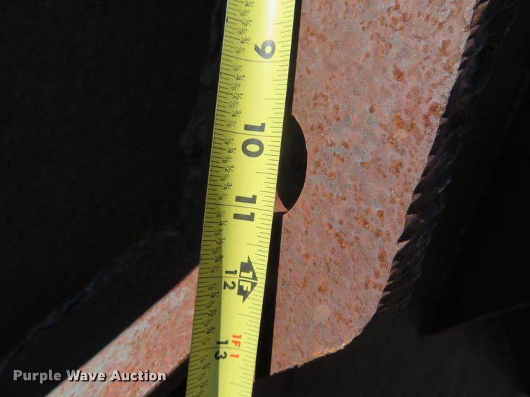 image for item DF9827 (2) steel backhoe buckets