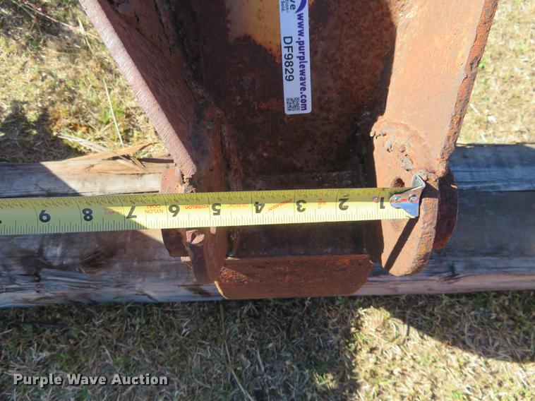 image for item DF9829 (2) steel backhoe buckets