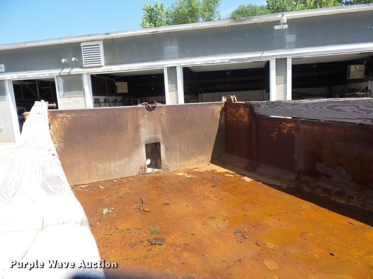 image for item DJ9503 1989 Ford C8000 dump truck