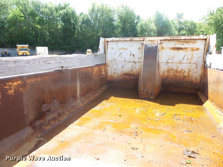 image for item DJ9503 1989 Ford C8000 dump truck