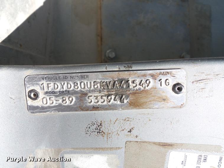 image for item DJ9503 1989 Ford C8000 dump truck