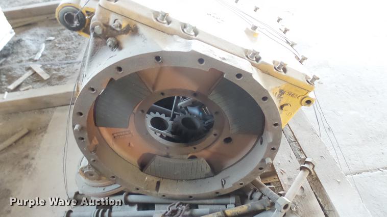 image for item DL9793 John Deere 862B differential parts