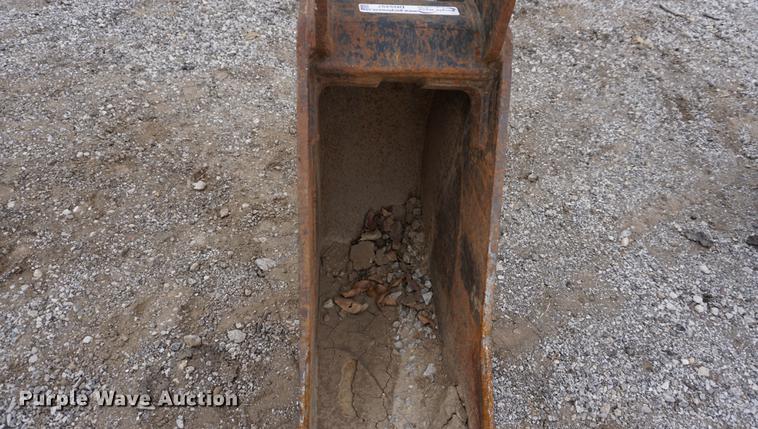 image for item DN9497 WB excavator bucket