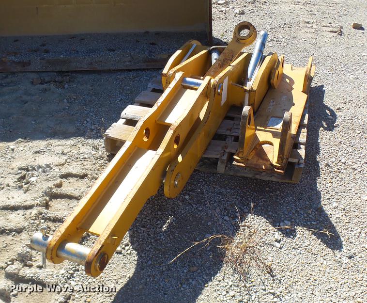 image for item DP9633 Caterpillar stiff link thumb