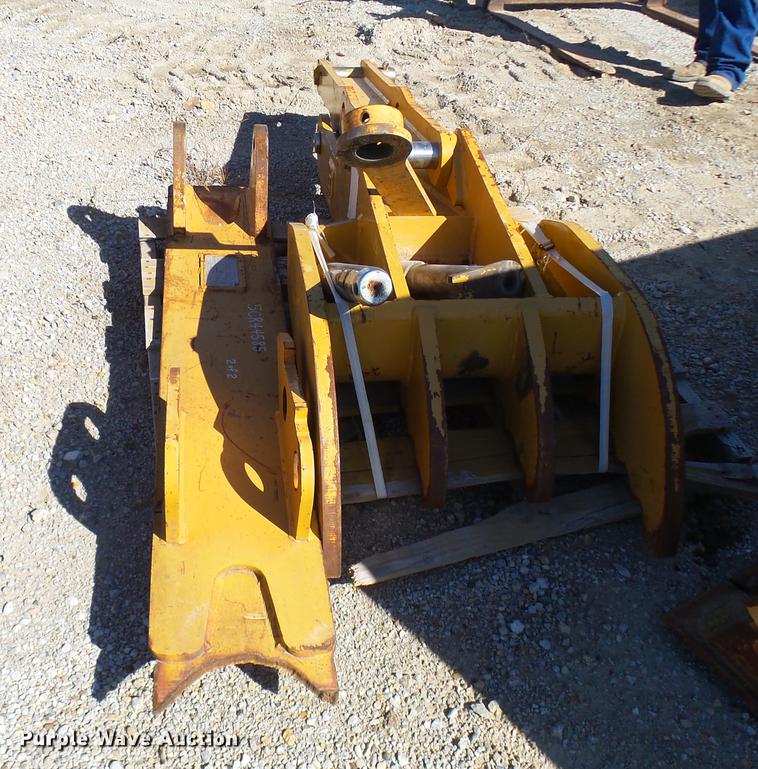 image for item DP9633 Caterpillar stiff link thumb