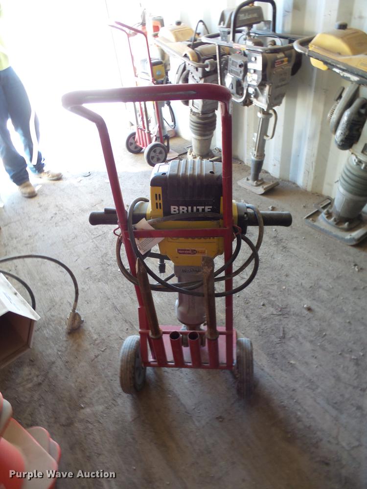 image for item DP9642 Bosch Brute jack hammer