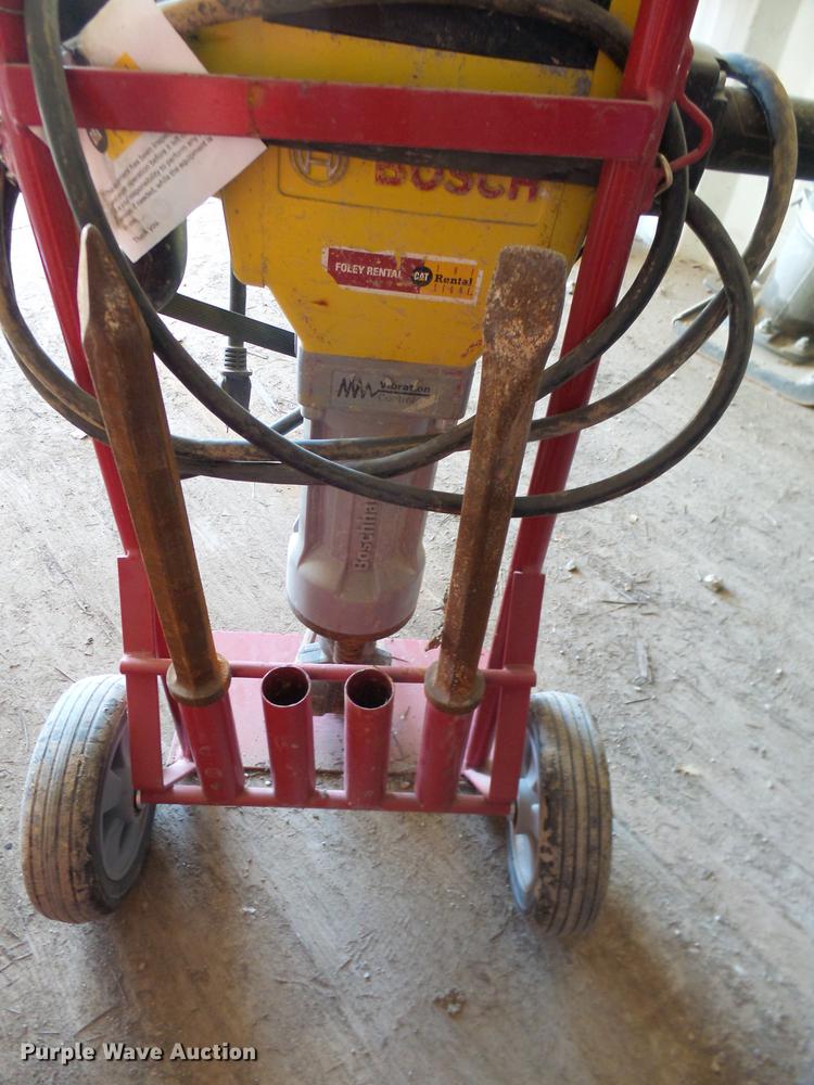 image for item DP9642 Bosch Brute jack hammer