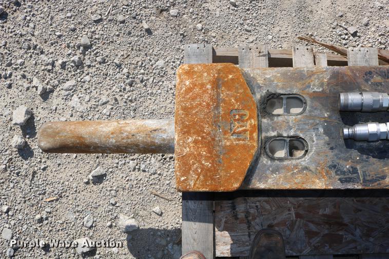 image for item DW9999 2014 Caterpillar H115ES flat top hammer