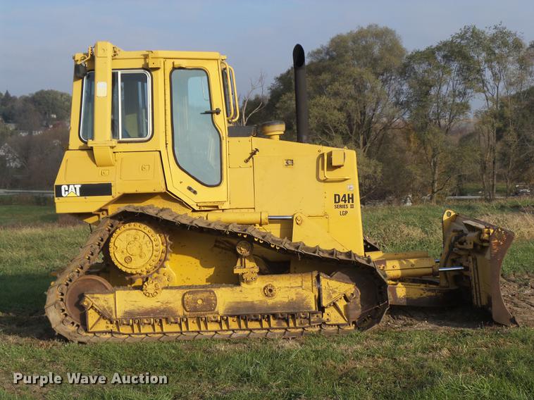 image for item DZ9038 1986 Caterpillar D4H LGP dozer
