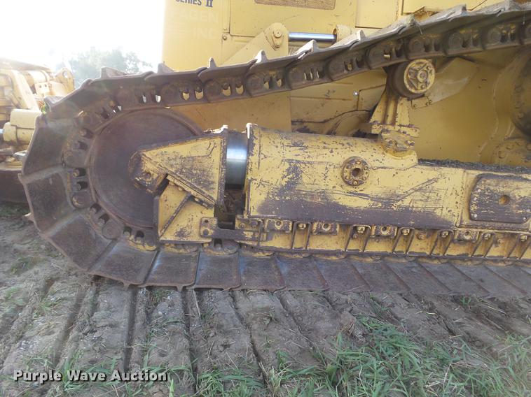 image for item DZ9038 1986 Caterpillar D4H LGP dozer