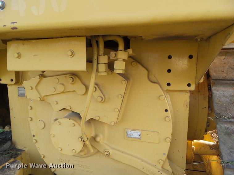 image for item DZ9038 1986 Caterpillar D4H LGP dozer