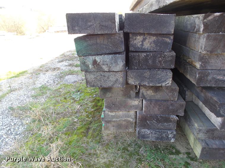 image for item DZ9039 (16) bridge stringers