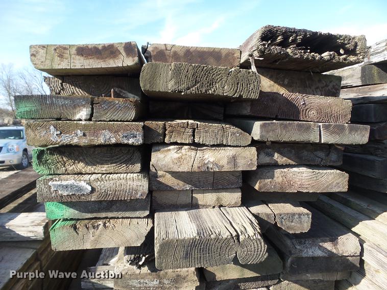 image for item DZ9044 (24) bridge timbers