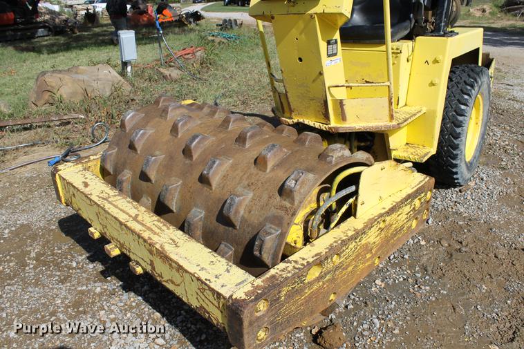 image for item ED9671 Bomag BW124PD single drum roller