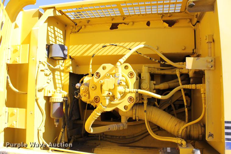 image for item ED9678 2006 Kobelco SK250LC long reach excavator