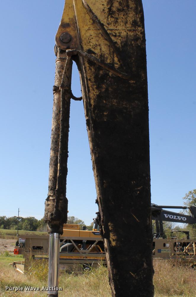 image for item ED9678 2006 Kobelco SK250LC long reach excavator