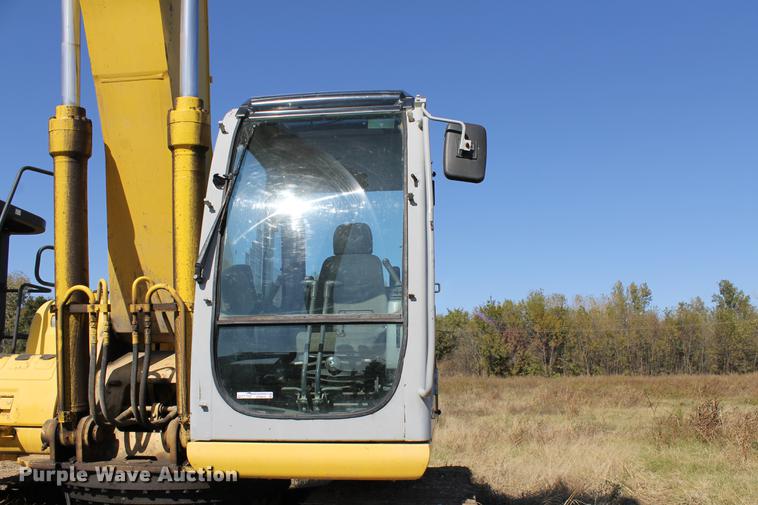 image for item ED9678 2006 Kobelco SK250LC long reach excavator