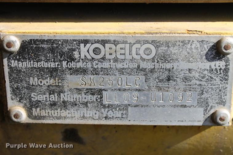image for item ED9678 2006 Kobelco SK250LC long reach excavator