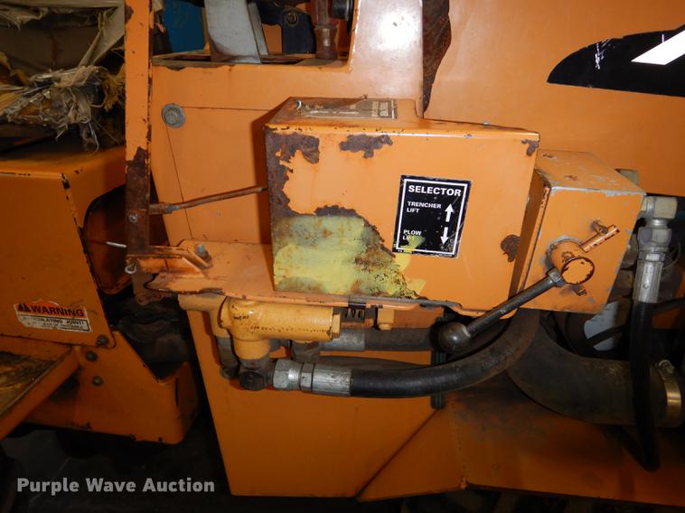 image for item EE9234 2010 Astec Maxi Sneaker Series C trencher