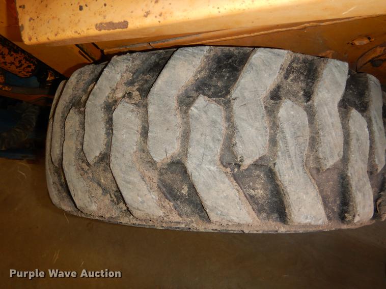 image for item EE9243 1998 Case 1840 skid steer