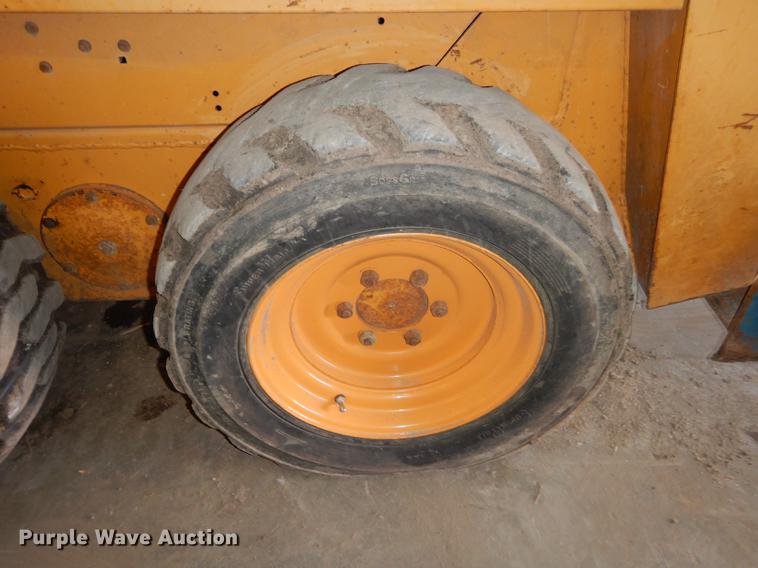 image for item EE9243 1998 Case 1840 skid steer