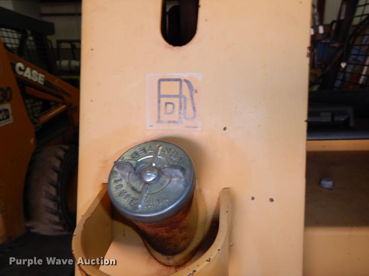 image for item EE9243 1998 Case 1840 skid steer