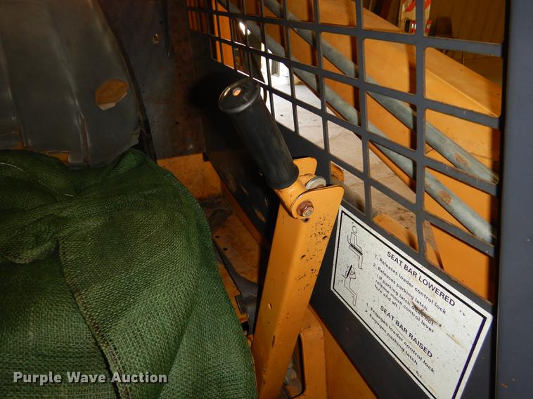 image for item EE9243 1998 Case 1840 skid steer