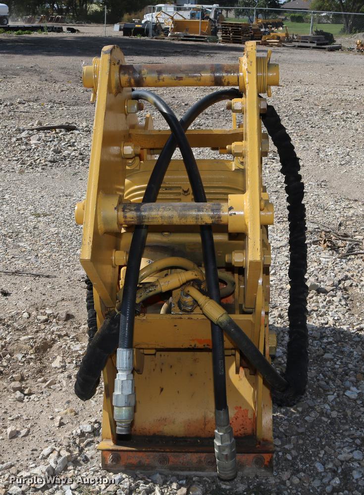 image for item EE9774 MBW vibratory roller compactor