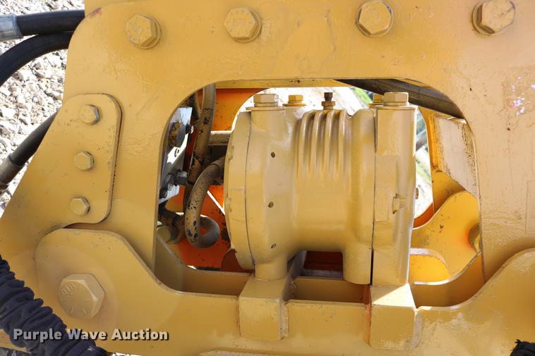 image for item EE9774 MBW vibratory roller compactor