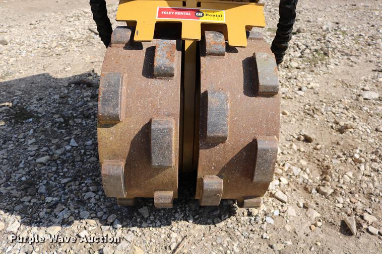 image for item EE9774 MBW vibratory roller compactor
