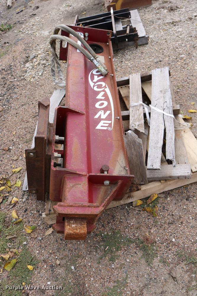 image for item EE9778 Cyclone breaker