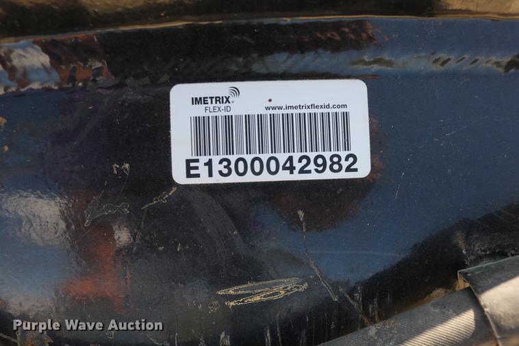 image for item EE9786 2014 Caterpillar H120ES hammer