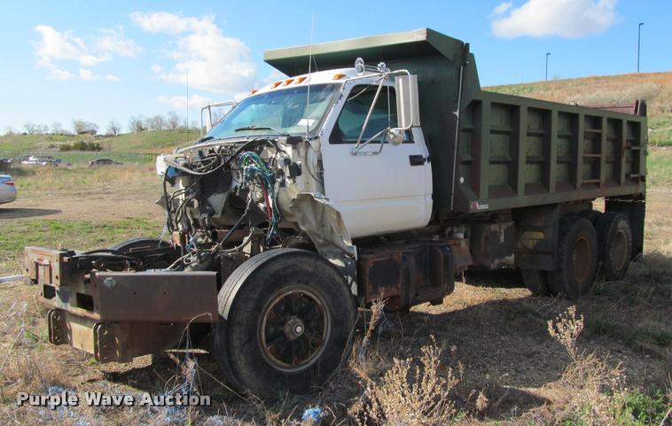image for item J2538 1991 GMC TopKick dump truck