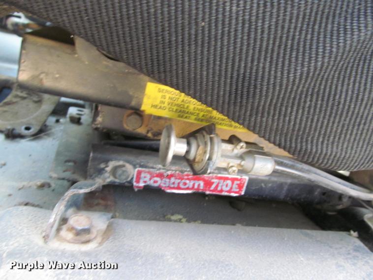image for item J2538 1991 GMC TopKick dump truck